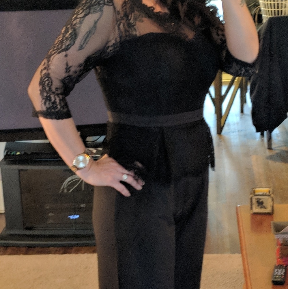 ❤️ NWOT Dressy Jumpsuit ❤️